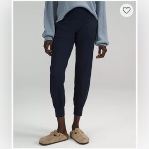 Lululemon Align Jogger - Navy - like new